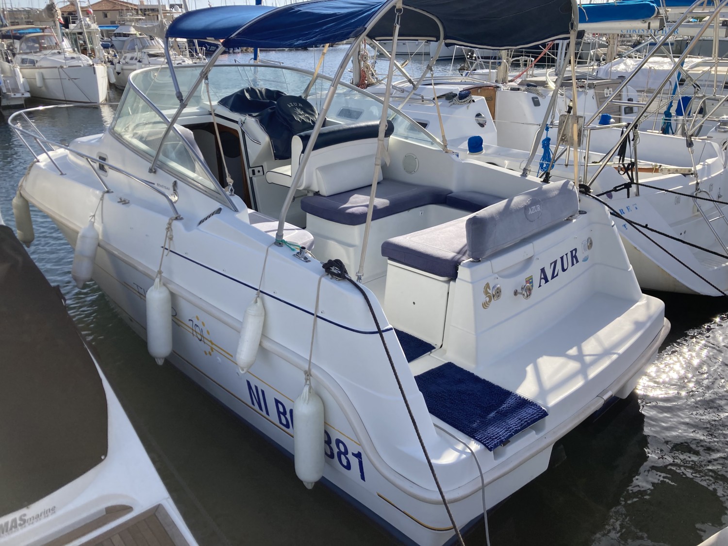 slider 0 Beneteau Flyer 701